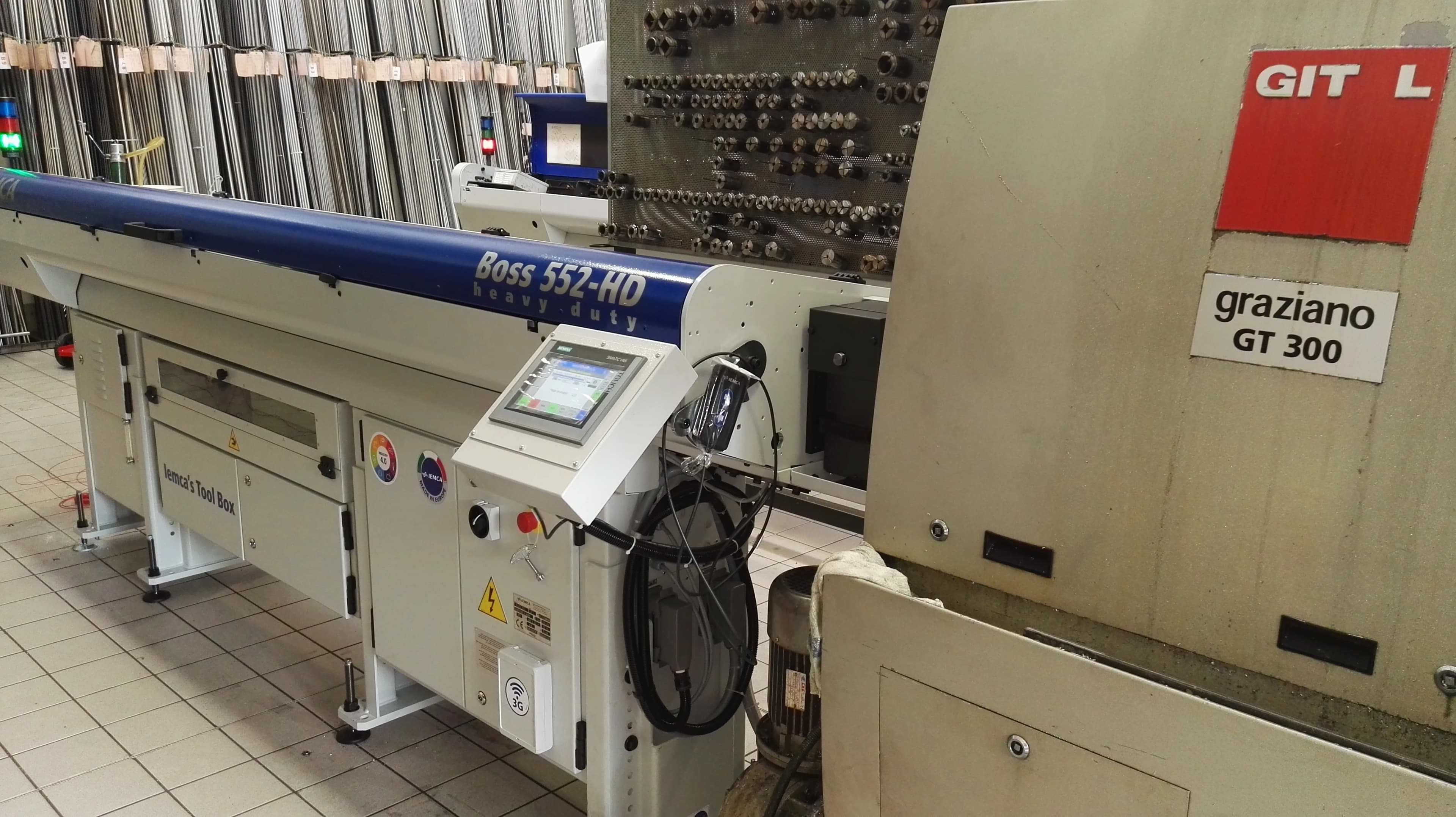 Boss 552 installation 1